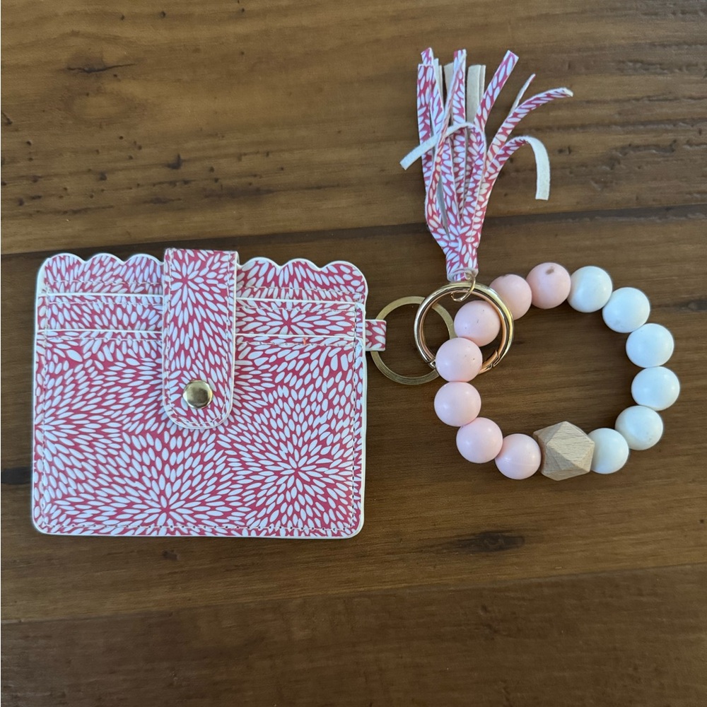 Pink and White Patterned Card Holder with Beaded Keychain